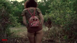 Адал явдал адал явдал шулуун гэдсээр бэлгийн хавьталд ордог Зэлүүд Эрэг