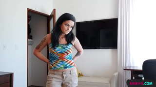 Mwen sè paalyans jis pa pral kite sur sou m&#039;, jouk tan mwen mete l &#039; sou li four ak fuck ki sere slurping pussy orgasme - Kylie Foxxx