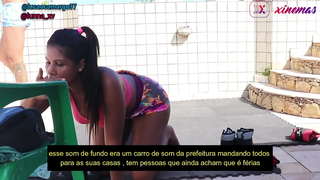 Naughty moglie piena di cornea dopo l&#039;allenamento seduto gustoso nel dotato prendere il latte nella figa