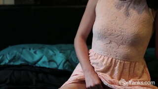 Jitħajjar dilettanti mir-Yanks Marina sess tagħha tagħha orga