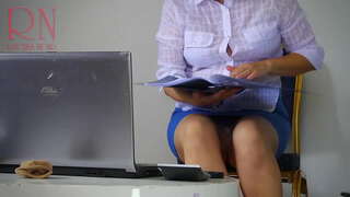 Shaggy tvrdí, Velma, aby se svlékla. Velma masturbuje a dosahuje orgasmu! Celé VIDEO https://is.gd/TFz2lx