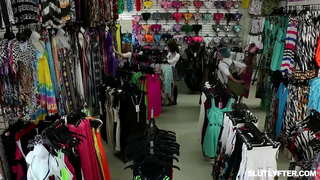 ���าวบลอนพวกวัยรุ่นเฮลี่ย์ศาดูดไอ้จ้อนและการของเธอจิ๋มแย่ในเรื่องที่ในเวลาเดียวกัน