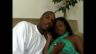 Ebony babe sucks mafy mainty schlong dia mahazo fucked amin'ny toerana rehetra