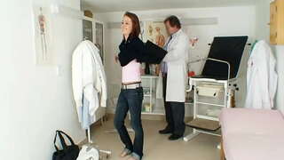 / Της Lidka Exclusiveclub