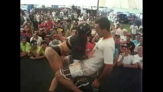 ���ួយ Pecadora នហ្វាំង