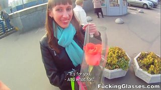 Mierda de las Gafas -, Nuestro hombre había otra fecha prevista para hoy