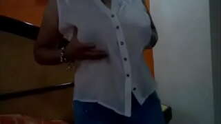 Kiel vi movas la mamojn de mia edzino