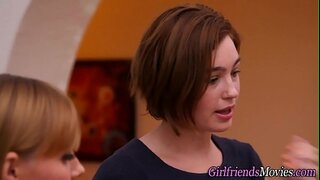 ���ুর্দশা বাঁড়ার রস খাবার, লেসবিয়ান,