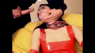 Фетиш секс у мреже и латексе - 5 мин