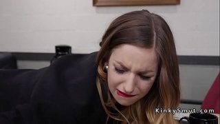 Big samra-imgħallem sess turi tagħha saleswoman