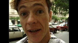 Metro - Euro Babes - scen 6