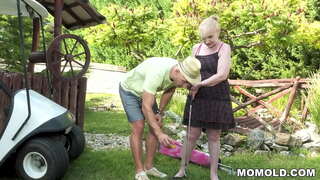 Slutty ਪ੍ਰੋੜ੍ਹ ਔਰਤ Nanney ਹੈ ਚੁਦਾਈ ਕਰਦੇ ਨਾਲ ਕਾਮੋਤੇਜਤ dude